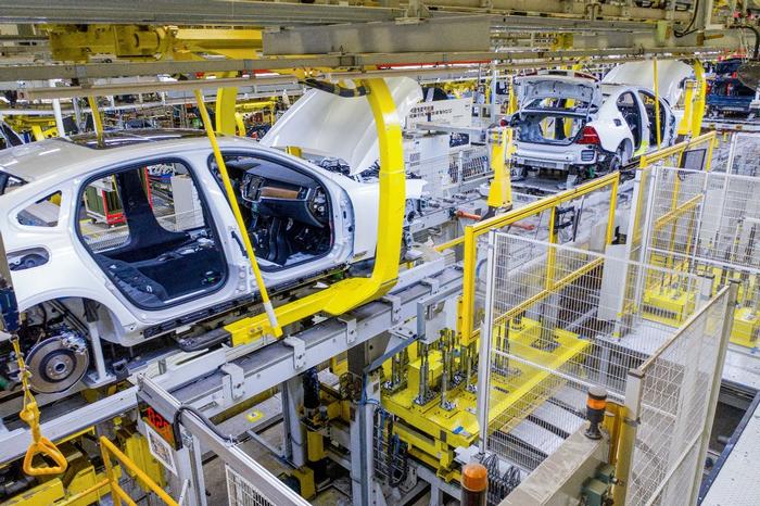 全球化發(fā)展再邁一步 沃爾沃汽車第三座歐洲工廠開(kāi)建新能源網(wǎng)絡(luò)技術(shù)